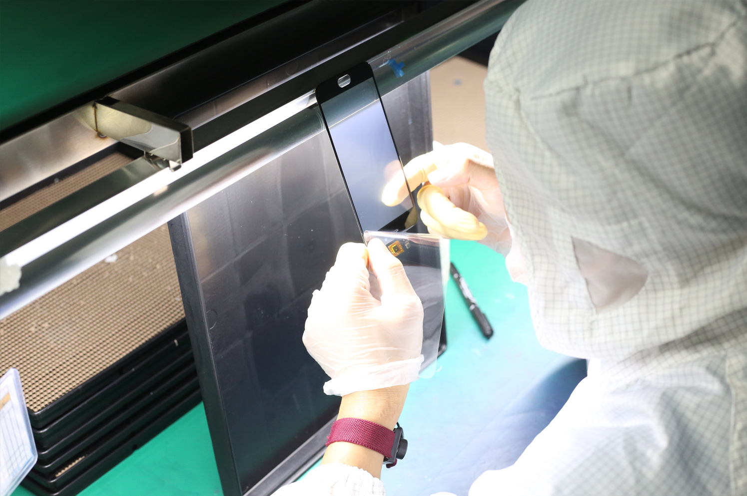 如何選擇lcd液晶顯示屏公司？看完這篇就夠了！【海飛智顯】-lcd屏生產(chǎn)廠家